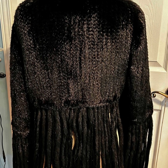 MINK JACKET, KNITTED, FRINGED BOTTOM, BLACK, MISSES MEDIUM, FRINGED SLEEVES, FUR - Picture 6 of 12